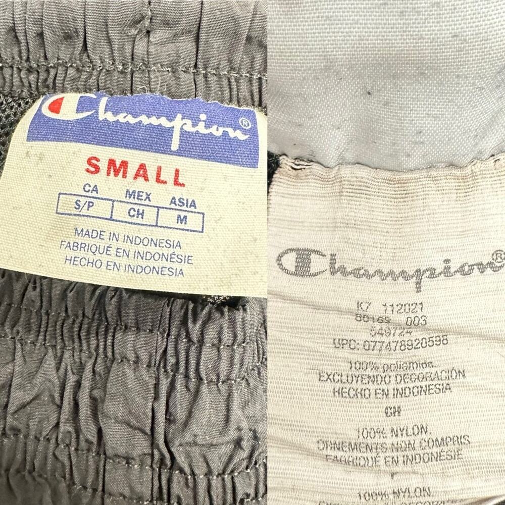 Champion‎ vintage 90s black nylon gym track shorts pockets mesh lined size small - Picture 2 of 14
